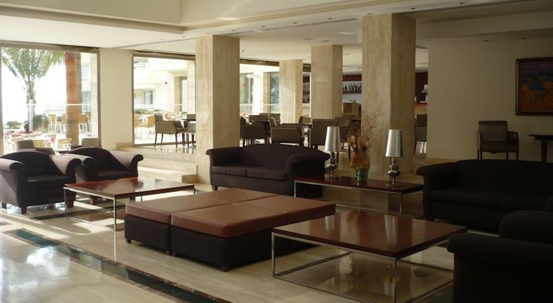 Aparthotel Playa Dorada
