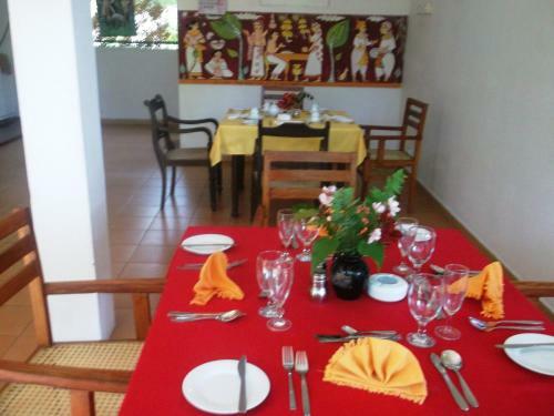 Hostal C-lanka Guest House