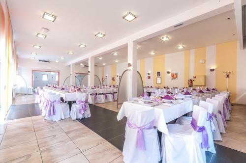 Hotel Slune?n� Dv?r
