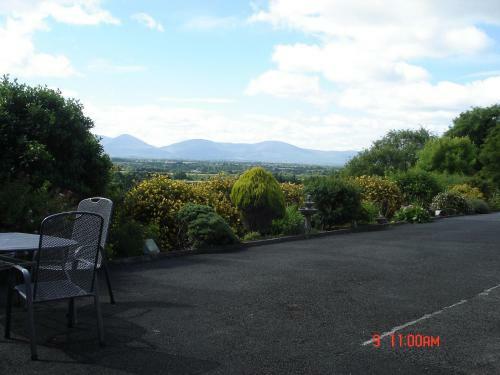 Bed & Breakfast Hollymount House
