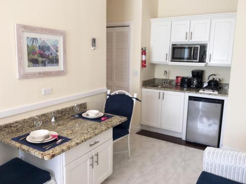 Hotel Sandyport Beaches Resort