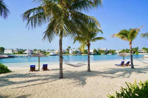 Hotel Sandyport Beaches Resort