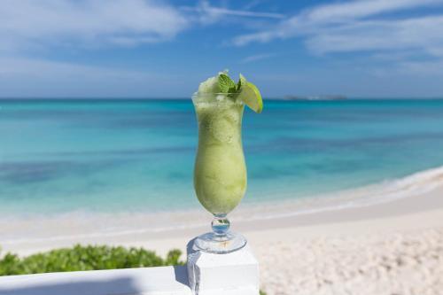 Hotel Sandyport Beaches Resort
