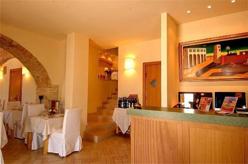 Hotel The Olive Inn