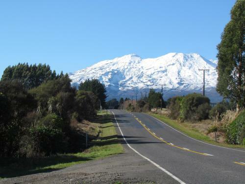 Bed & Breakfast Tongariro Suites