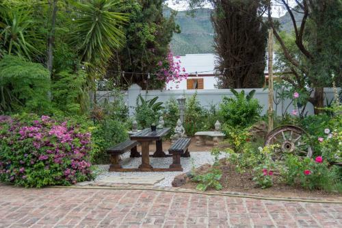 Hostal Somerset Stables