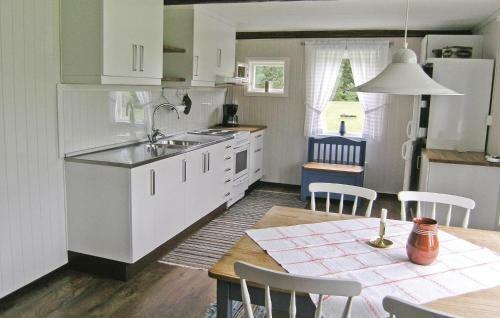 Holiday Home Bosaryd V�sterg�rd Hok