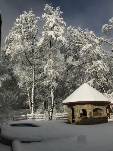 Hostal Kastana Hotel