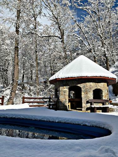 Hostal Kastana Hotel