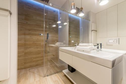 P&o Apartments Wola