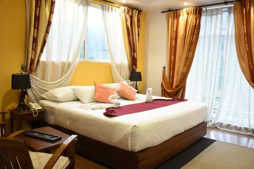 Midky Hotel