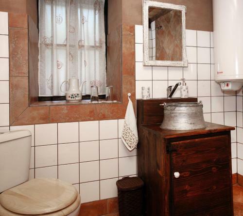 Hostal Osmarski Houses