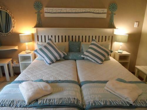 Hostal A Cherry Lane Self Catering And B&B