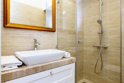 Center City Apartments - Jogailos