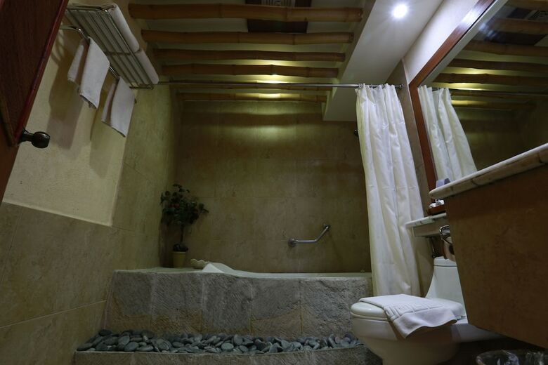 Java Hotel