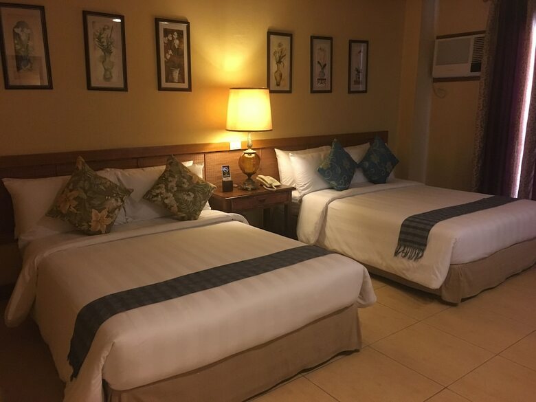 Java Hotel