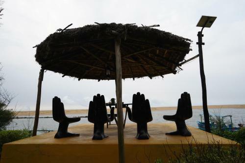 Hotel Lotus Resort
