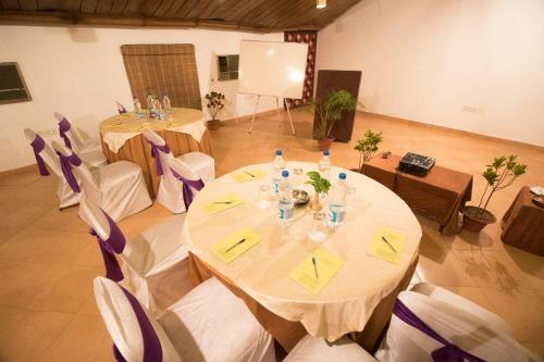 Hotel Lotus Resort