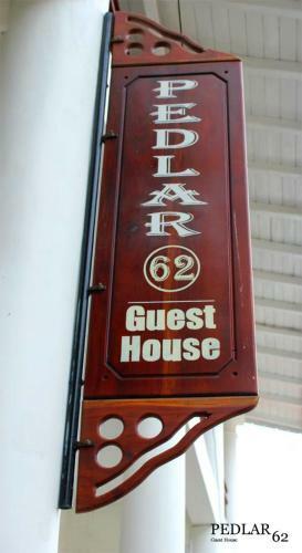 Hostal Pedlar 62 Guest House