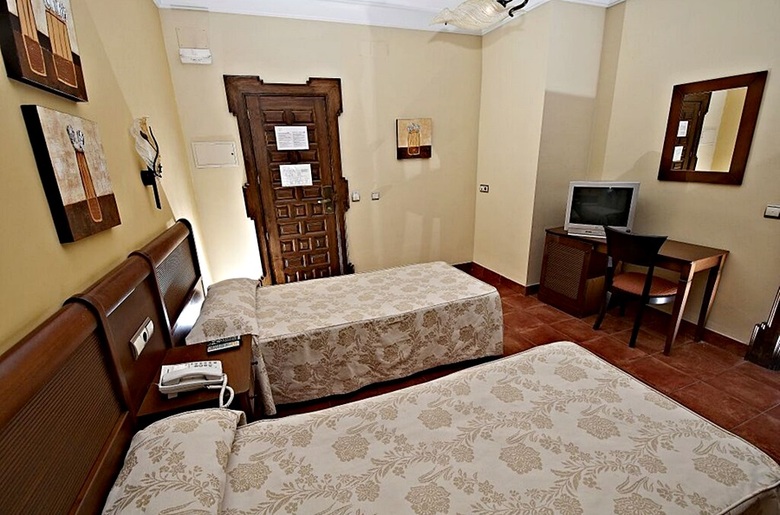 Hotel Coso Viejo