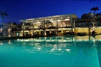 Pegasus Reef Hotel