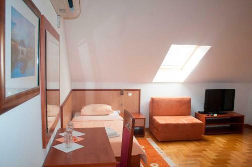 Hostal Hotel Porto Bello