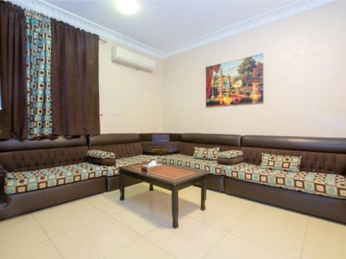 Apartamento Happy Beach Group - Al Basatin