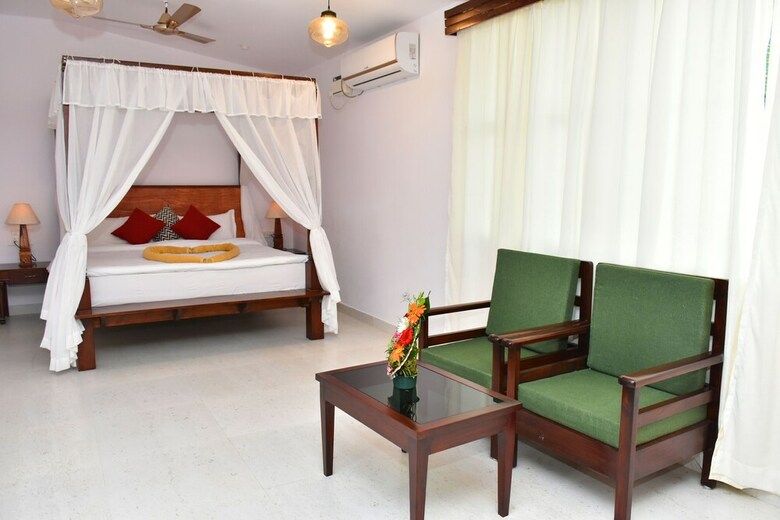 Hotel Naga Cottages