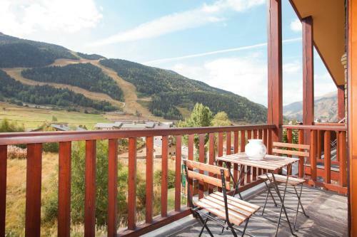 Apartaments Les Terrasses Del Tarter