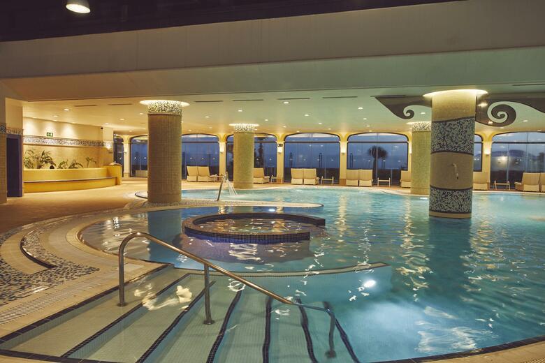 Hotel Secrets Bah�a Real Resort - Adults Only