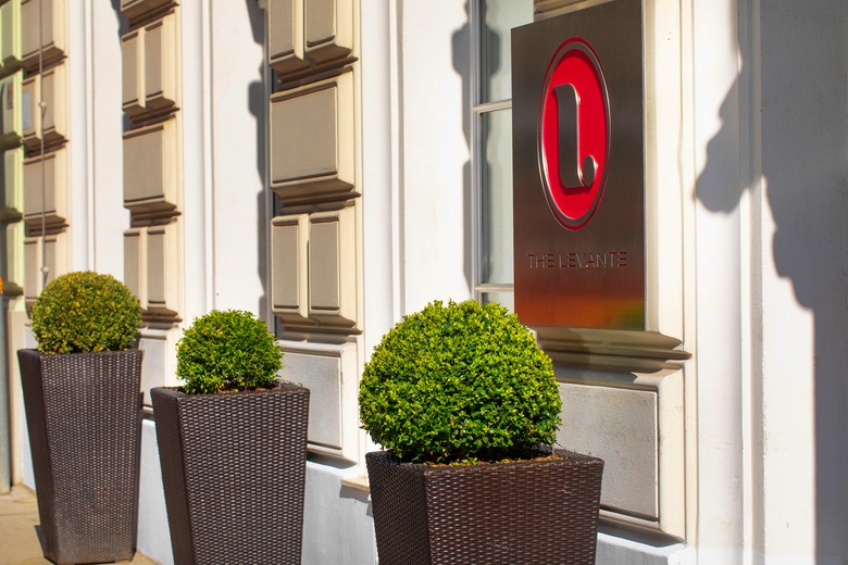 Aparthotel The Levante Laudon