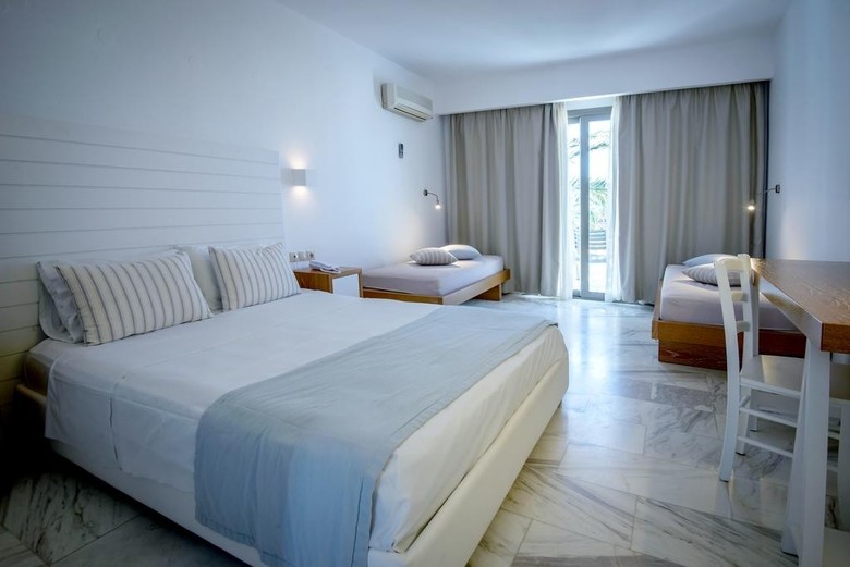 Hotel Marina Beach