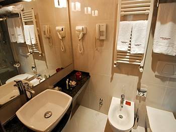 Cosmopolitan Concept Hotel