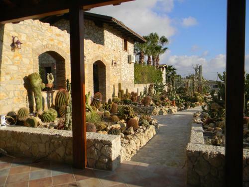 Relais Garden Cactus B&B