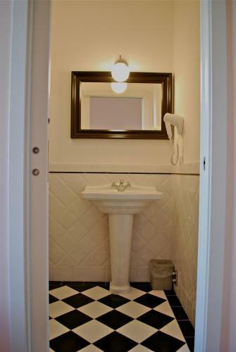 Hostal Piccolo Navy