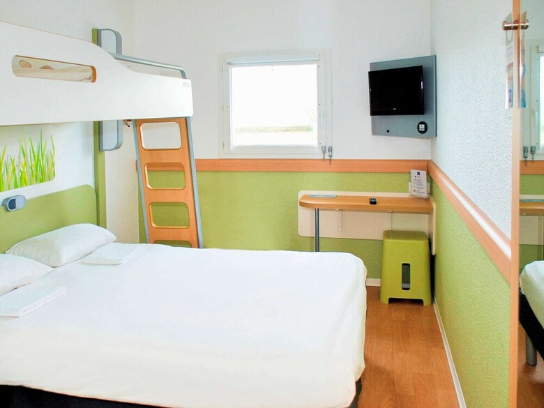 Hotel Ibis Budget Flers Grands Champs