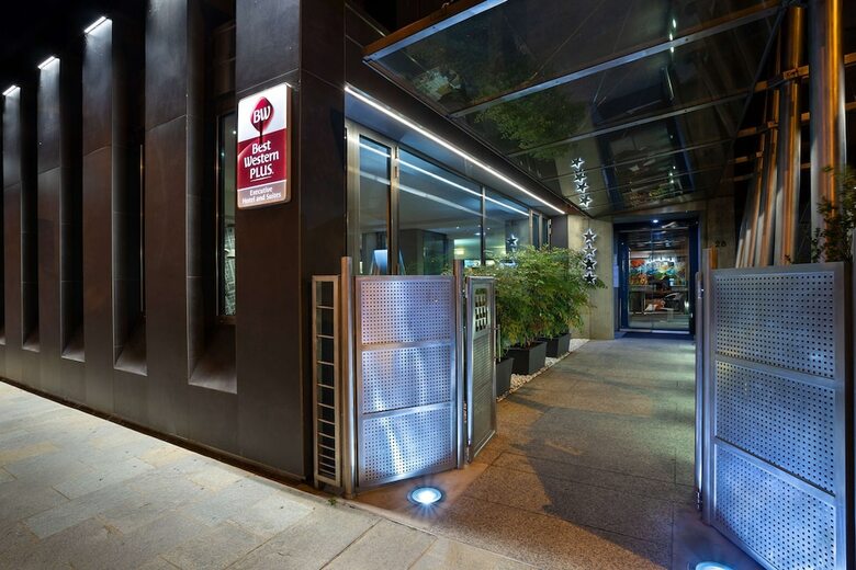 Best Western Plus Executive Hotel And Suites