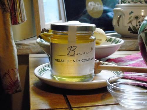 Agroturismo Pwllgwilym B & B