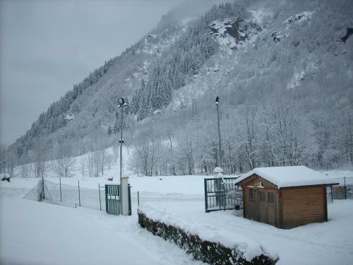 Hostal Campodolcino Camping