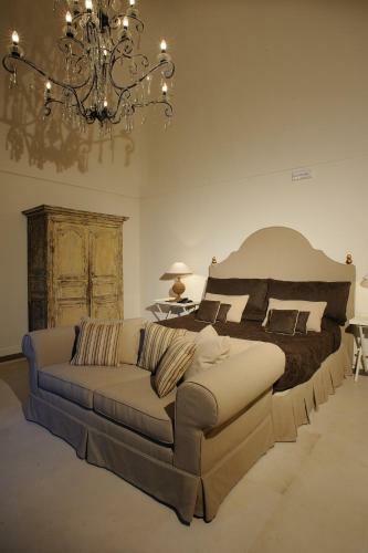 Hostal Castello Camemi