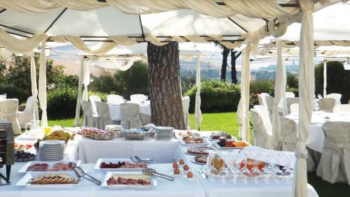 Hostal Castello Camemi