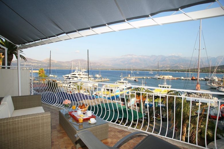 Hotel Balanea