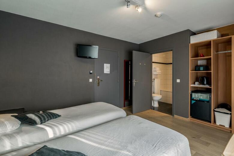 New Hotel De Lives