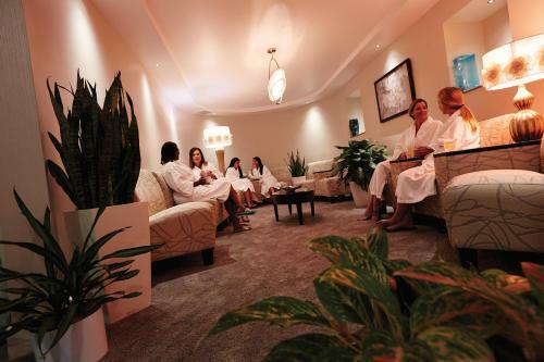 Hotel Lake Lawn Resort