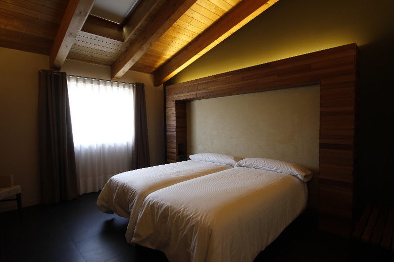 Hotel Spa Aguas De Los Mallos