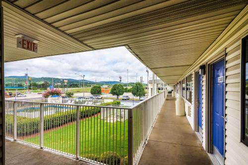 Motel 6 Anniston - Oxford/talladega Speedway