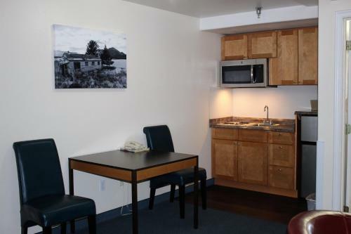 Motel Puffin Inn