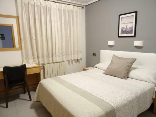 Hostal Pirineos Ainsa