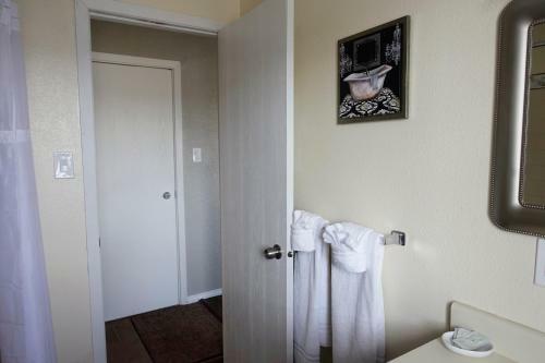 Hotel Anchorage Uptown Suites