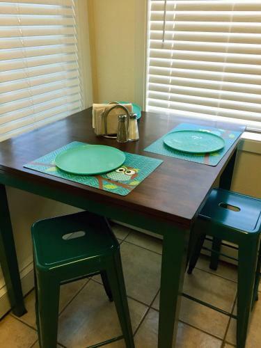 Hotel Anchorage Uptown Suites